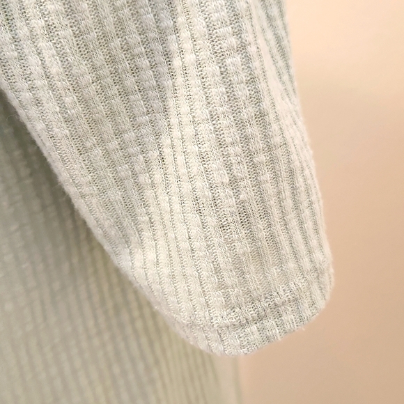 EUC Liberty Love Size Medium Blouse in Light Green - Picture 7 of 10